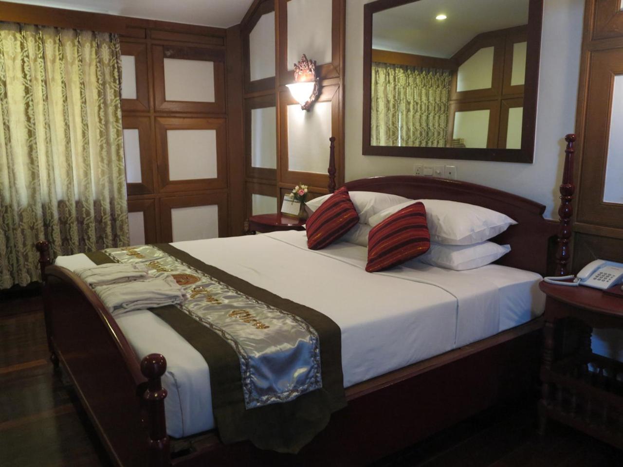 Kma Bagan Hotel Exterior foto
