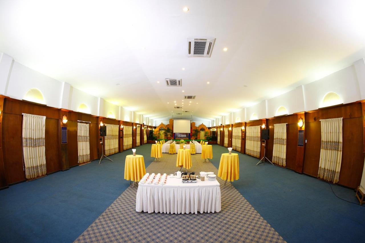 Kma Bagan Hotel Exterior foto